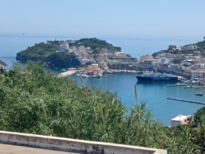 The Quiet House Ponza